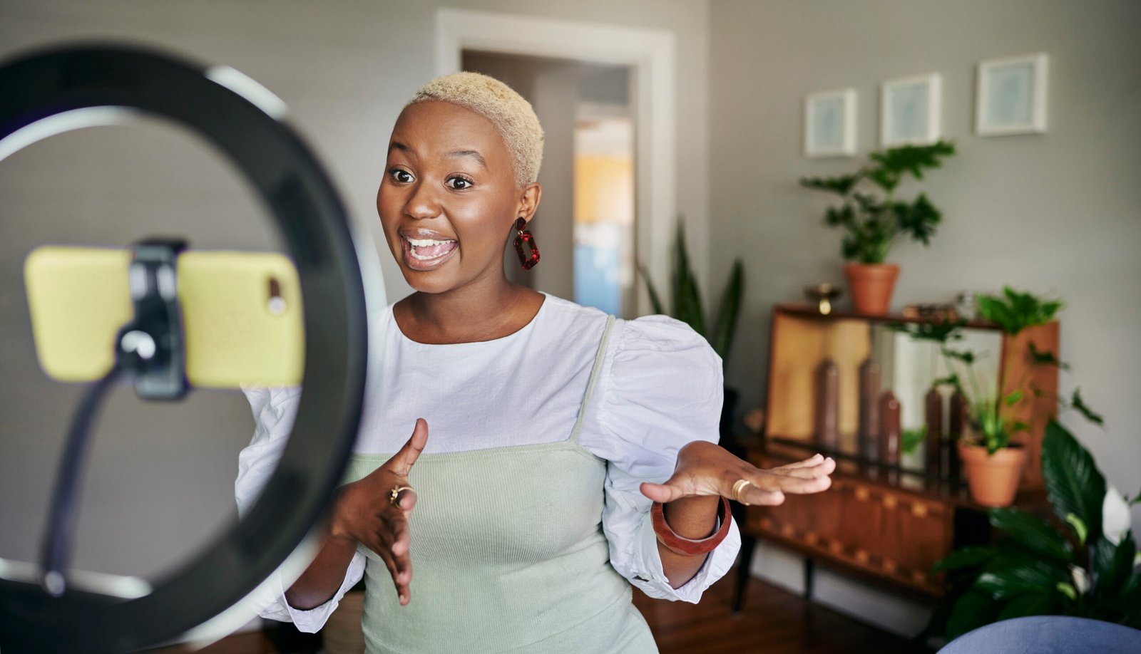 Passive Income Moms Scaled