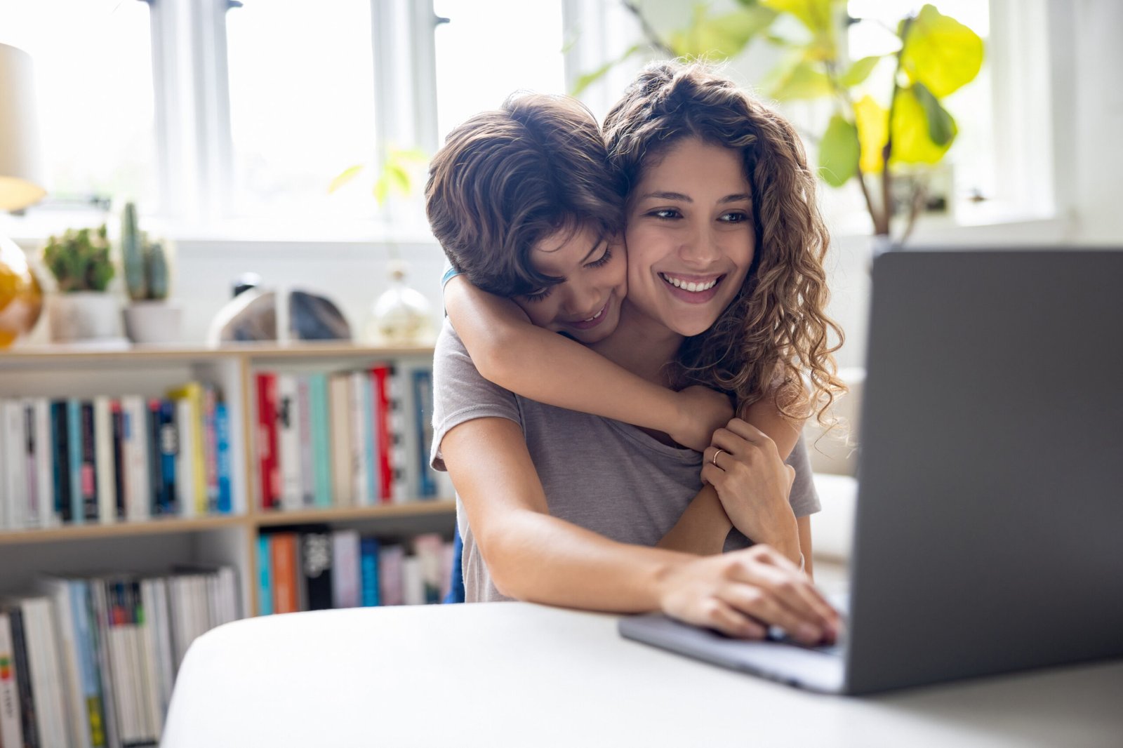 Profitable Mom Business Scaled